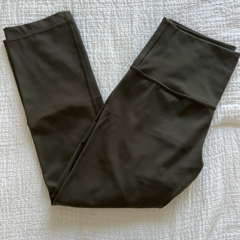 Lululemon Wunder Under leggings